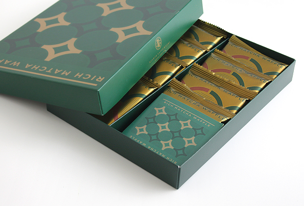 リッチ抹茶ヴァッフェル